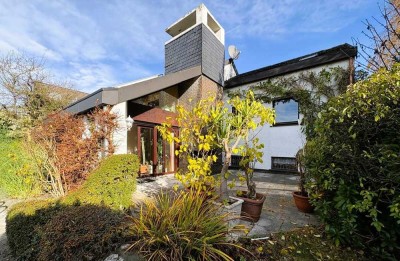 Individuelles Split-Level-Haus mit ansprechender Architektur in Lindlar-Schmitzhöhe