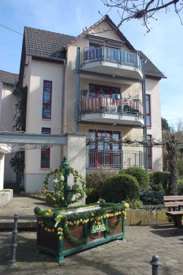 **Käuferprovisionsfreie**Stilvolle 3-Zimmer-Balkonwohnung
