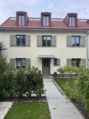 **Möbliertes 1 Zi-Appartement im Herzen von Alt-Solln - EG mit kleiner Terrasse