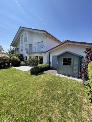 PRIVATVERKAUF! Wohlfühl-Zuhause in Taunusstein-Neuhof – großzügige DHH mit Garten & Garage