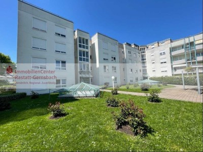 Zwei Zimmer Erdgeschoßwohnung mit Terrasse und  Gartenanteil