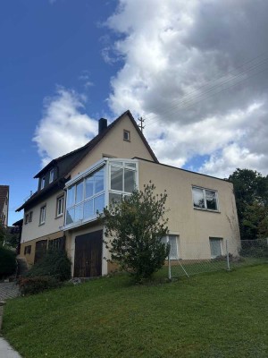 Geräumiges, preiswertes 7-Zimmer-Einfamilienhaus in Mössingen