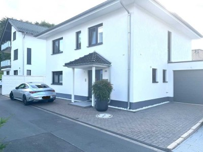 Ohne Maklerprovision: Neueres, sehr gepflegtes Einfamilienhaus