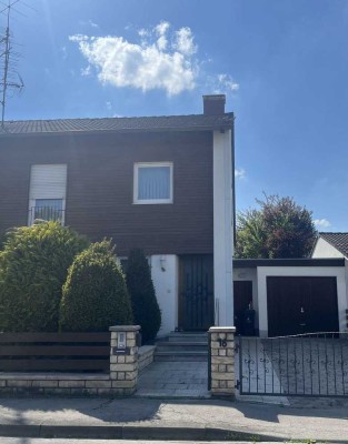 Doppelhaushälfte mit schönem Garten in zentraler Lage von Buchloe