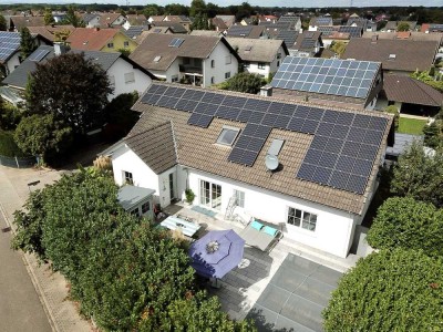 Leben wie im Urlaub – 5,5-Zimmer-Wohnung mit Terrasse, Pool & Doppelgarage