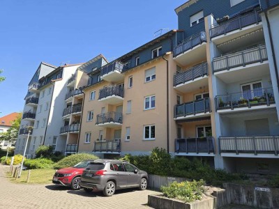 Hübsche, vermietete 3 Zimmer Wohnung mit Balkon und Tiefgaragenstellplatz