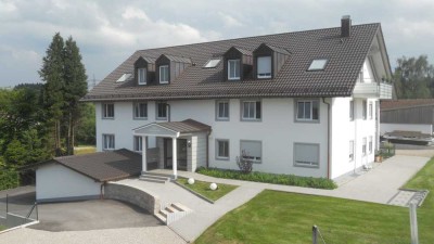 3 Zimmer Dachgeschoßwohnung Prov frei ideal für junges Pärchen