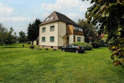 Großfamilien, Handwerker, und Bauträger aufgepasst! Haus mit 1840m² Grund! Baudichte 0,3-0,6!