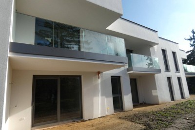 TOP NATURNAH NEUBAUWOHNUNG MIT GARTEN BEREITS BELAGSFERTIG