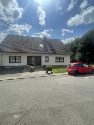 3,5-Zimmer-Dachgeschosswohnung mit Balkon in Wenden - Rothemühle