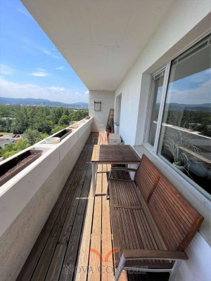 Sonnige Familienwohnung mit traumhaftem Fernblick