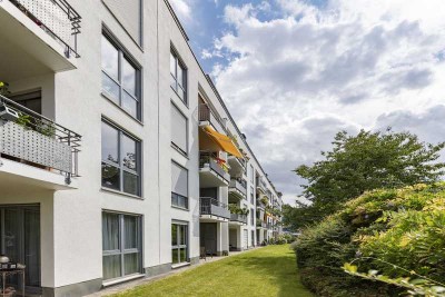 Bonn-Altstadt/City - attraktive 3 Zimmerwohnung mit Loggia und weiträumigen Ausblick, vollmöbliert