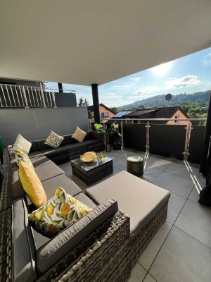 Neuwertige 2-Raum-Wohnung mit Balkon in Pforzheim