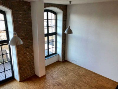 Exklusive 1,5-Zimmer-Industrie-Loftwohnung mit Südbalkon in der Alten Spinnerei