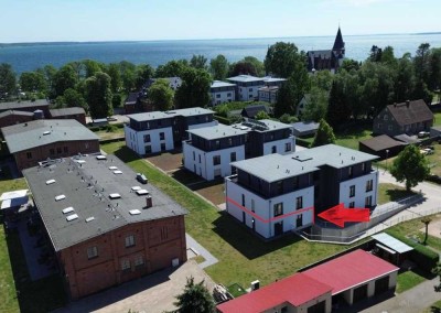 Erstbezug – hochwertig ausgestattetes 3-R-Appartement mit Terrasse & Tiefgarage an der Müritz (ca. 2