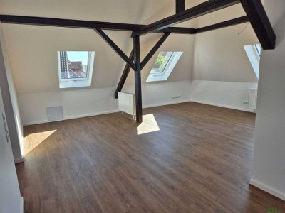 Dachwohnung mit Loftcharakter in Freinsheim -Erstbezug-