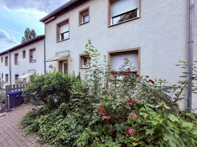 Modernisiertes, teilvermietetes Reihenhaus – ideal für Kapitalanleger oder Eigennutzer