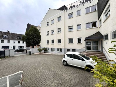 Großzügige 3,5 Zimmerwohnung mit Tiefgaragenstellplatz für Eigennutzer oder Kapitalanleger!