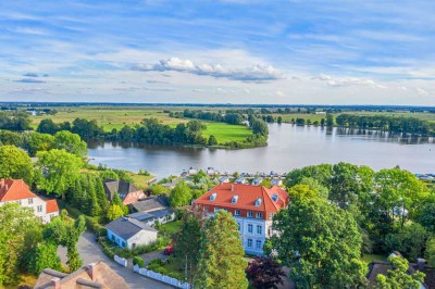 Maisonette ETW mit einzigartigem Blick über die Eider!
Ein wahrer Schatz mit Seltenheitswert