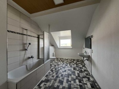 Ansprechende 4,5-Zimmer-Dachgeschosswohnung in Neunkirchen