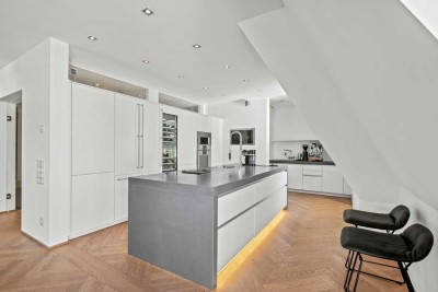 Luxus - Wohnung mit großer Dachterrasse zu verkaufen - provisionsfrei