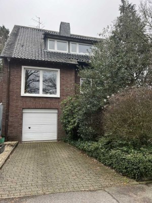 Ansprechendes 6-Zimmer-Haus zur Miete in Stolberg (Rheinland), Stolberg (Rheinland)