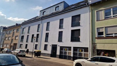 Moderne maisonette-Wohnung über zwei Etagen ( 2.- 3.OG ) in Neubau -MFH