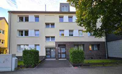 Tolle 3- Zimmer Wohnung I Parkett I  Balkon I Garten I Garage I Küchenübernahme möglich