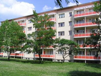 Gepflegte 2-R.-Wohnung mit Balkon