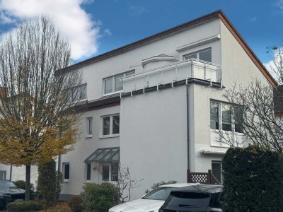 Tolle Alternative zum Haus in Sulzbach: Exklusive und modernisierte 5,5-Zi.-Maisonettewohnung