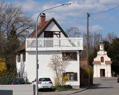 Kleines Haus mit Garten direkt am Krumbacher Stadtpark