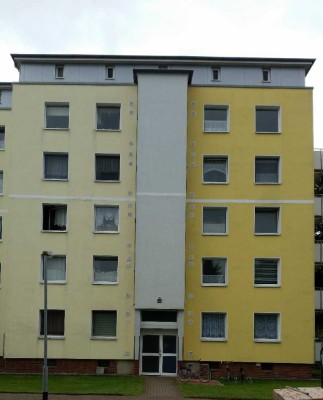 helle zwei Zimmer Wohnung mit Balkon Nähe Stöckener Markt