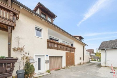 Haus mit Werkstatt, zwei Wohnungen und großer Terrasse – ideal für Familie und Kapitalanleger