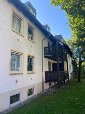 Sofort Einziehen! Modernes Wohnen in Trudering: 3-Zimmerwohnung mit Balkon im Grünen!