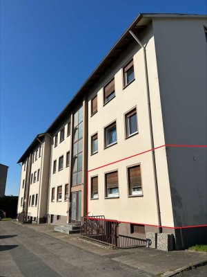 * * * EG-Wohnung mit Stellplatz in Lage * * *