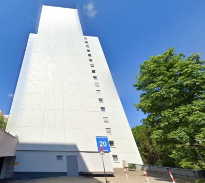 "Raumwunder: 3,5-Zimmer-Wohnung mit Charakter"