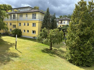 Eigentümerin verkauft Schmuckkästchen in Frohnau