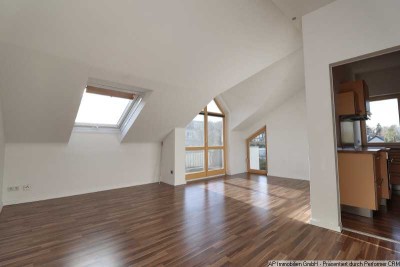 BUDENHEIM - Gesucht, gefunden, gemietet! 2 Zimmer, Küche, Bad, Terrasse, 2 PKW-Plätze