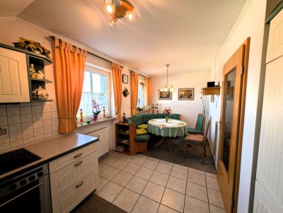 Attraktive Balkonwohnung in ruhiger Wohnlage im Bad Füssinger Ortsteil Würding