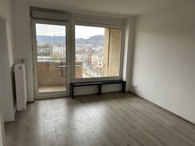 Stadtmitte, 2 Zimmer Wohnung mit Aufzug und tollem Ausblick