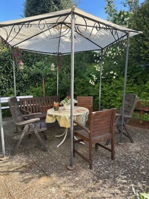 Helle 3-Zimmer Wohnung mit Balkon und Gartennutzung