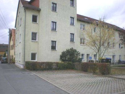Geräumige 3-R.-Wohnung im 1.OG in Caaschwitz