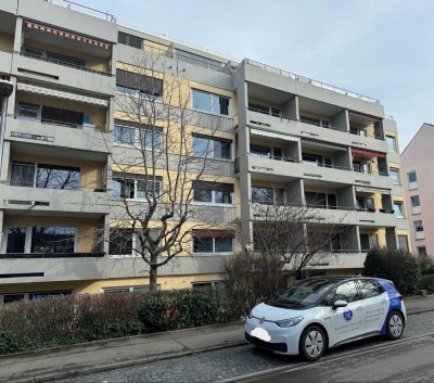 Helle 3,5 Zimmer Wohnung im Stühlinger