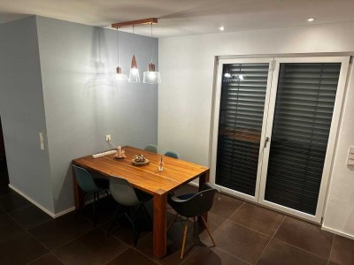 möblierte Luxuswohnung als Haus-im-Haus im Grünen (renoviert 2024), KfW 55, kein Makler