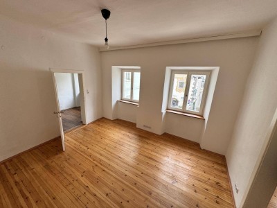 3-Zimmer Wohnung mit Aufzug und Küche