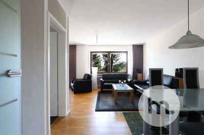 Charmante 3-Zimmer-Wohnung mit Süd-Balkon � Ruhige Lage im Grünen �