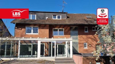 Großzügiges und modernisiertes Familiendomizil mit Pool und Wintergarten!