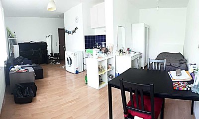 Mitten in der City von Essen - Kleines Single-Appartment neu zu vermieten!