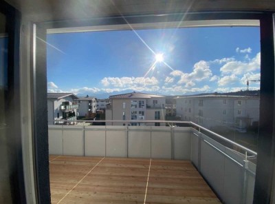 Exklusive 2-Zimmer-Wohnung mit gehobener Innenausstattung mit Balkon und EBK in Prien am Chiemsee