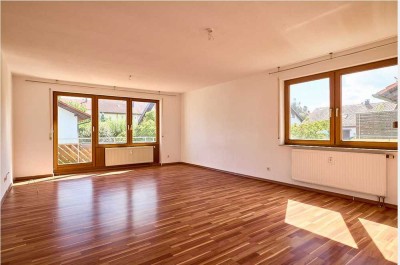 Helle 4-Zimmer Wohnung mit Balkon / Nellmersbach / EBK